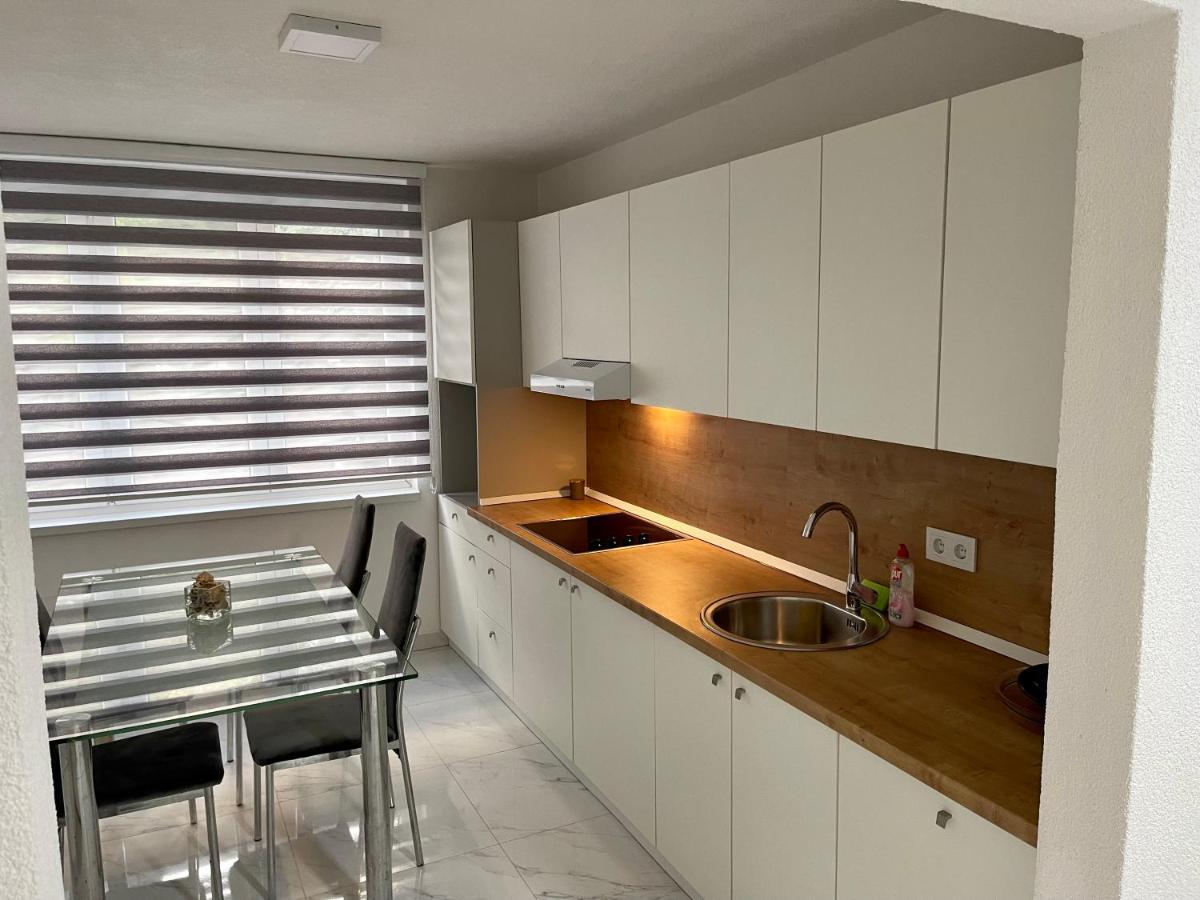 Anet Apartman Visoko Ngoại thất bức ảnh